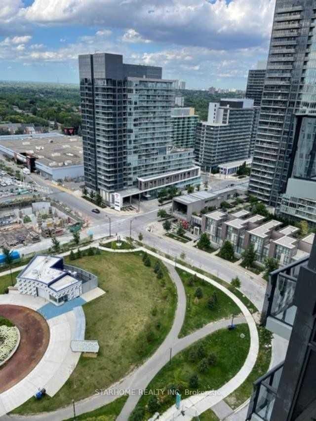 95 McMahon Drive, Unit 2109