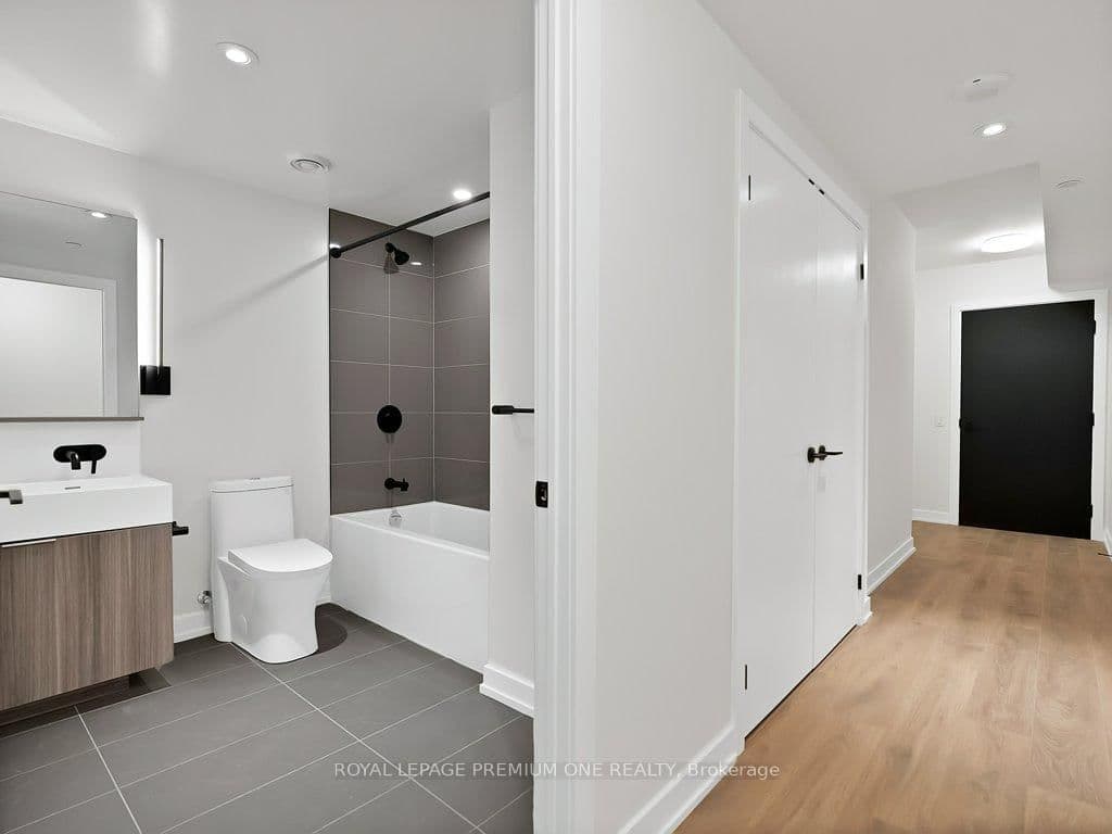 127 Broadway Avenue, Unit 504