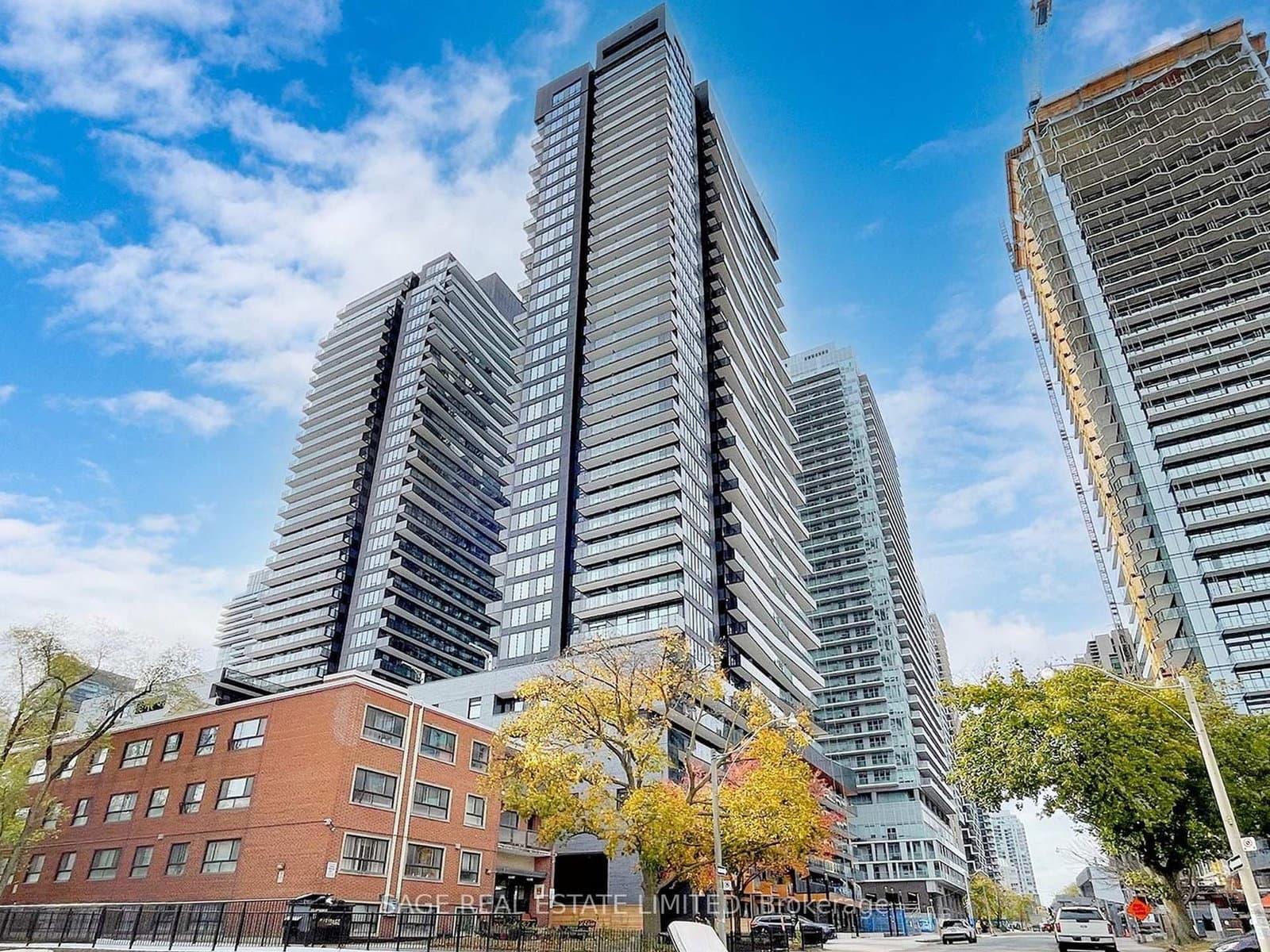 127 Broadway Avenue, Unit 1103
