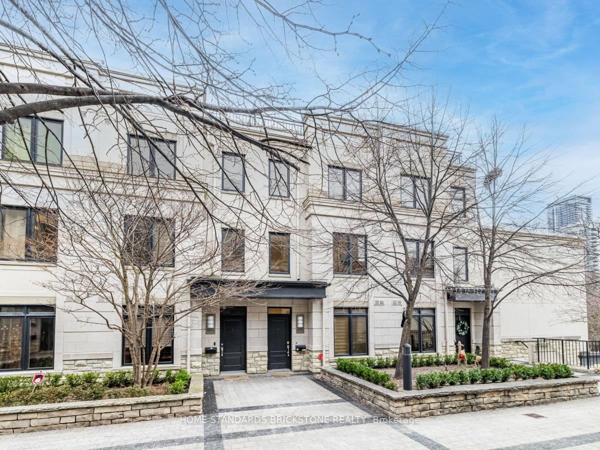 7 OAKBURN Crescent, Unit TH17