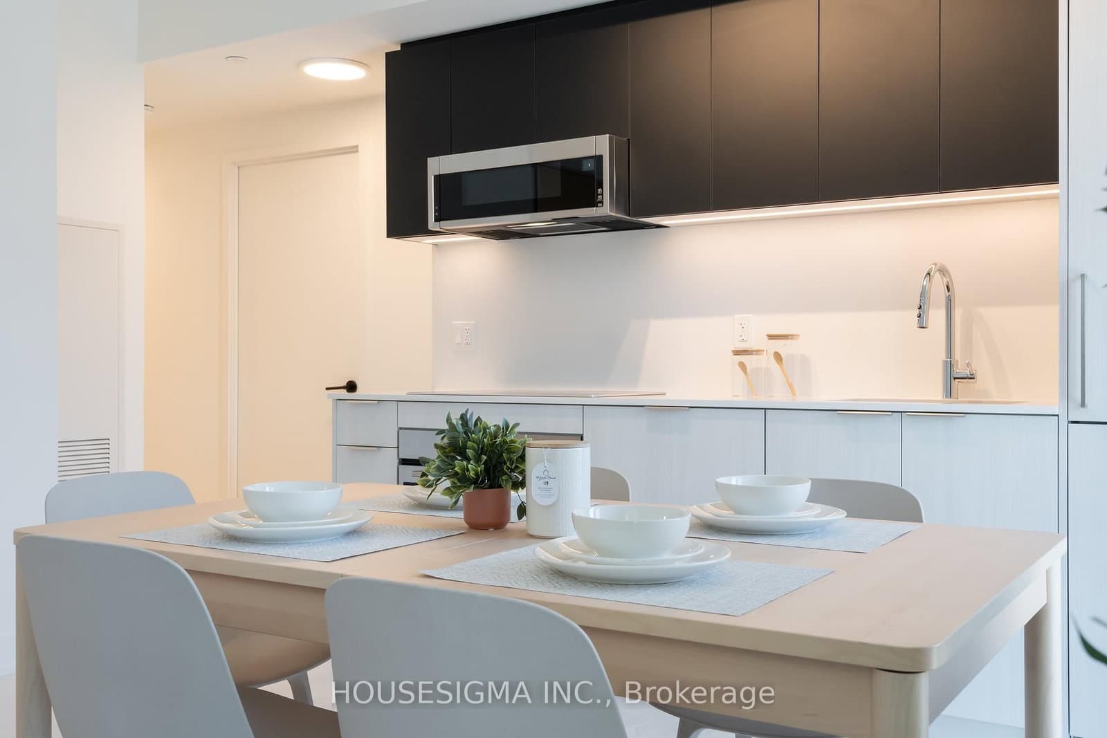 308 Jarvis Street, Unit 214