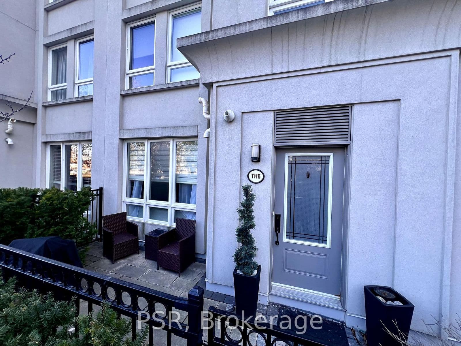 19 Anndale Drive, Unit TH6