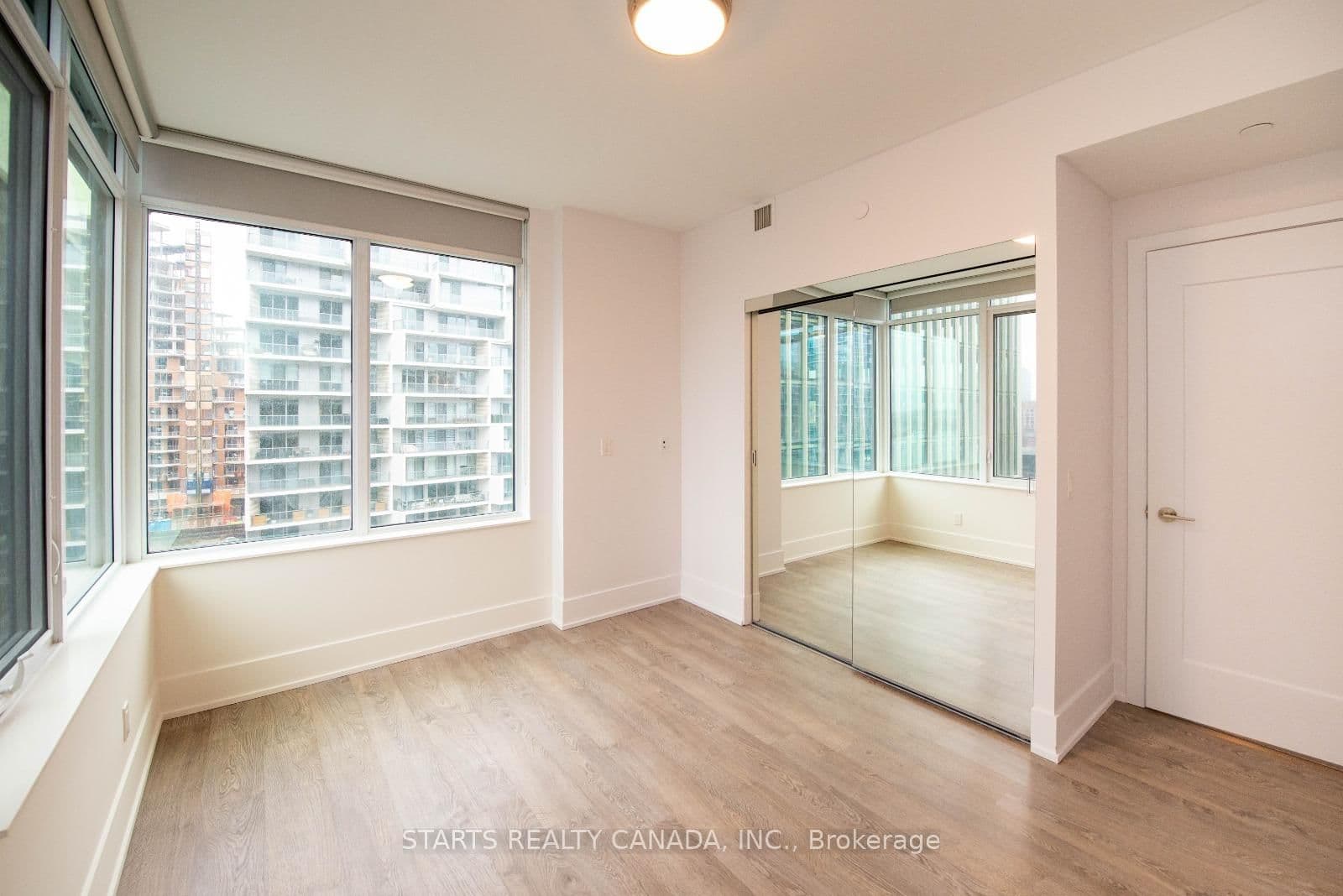 1 Edgewater Drive, Unit 722