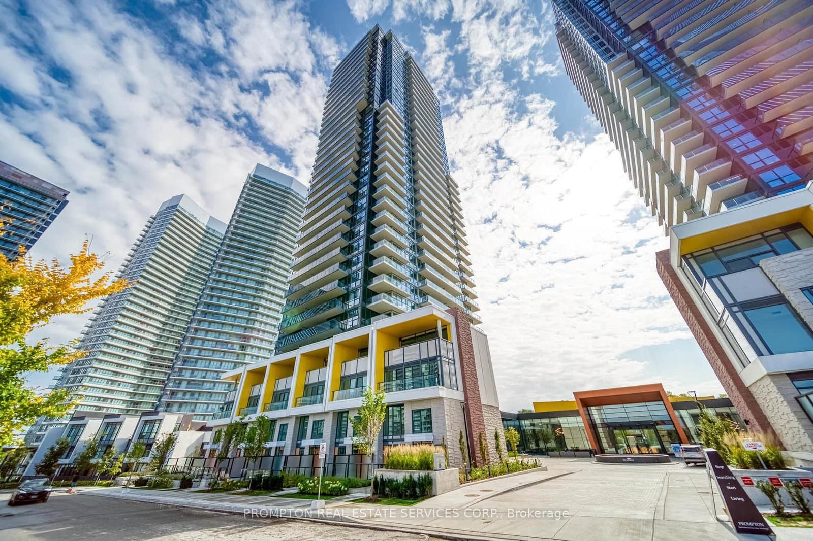 95 Mcmahon Drive, Unit 3809