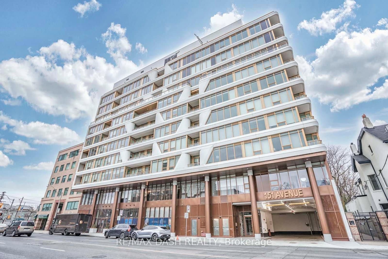 151 Avenue Road, Unit 501