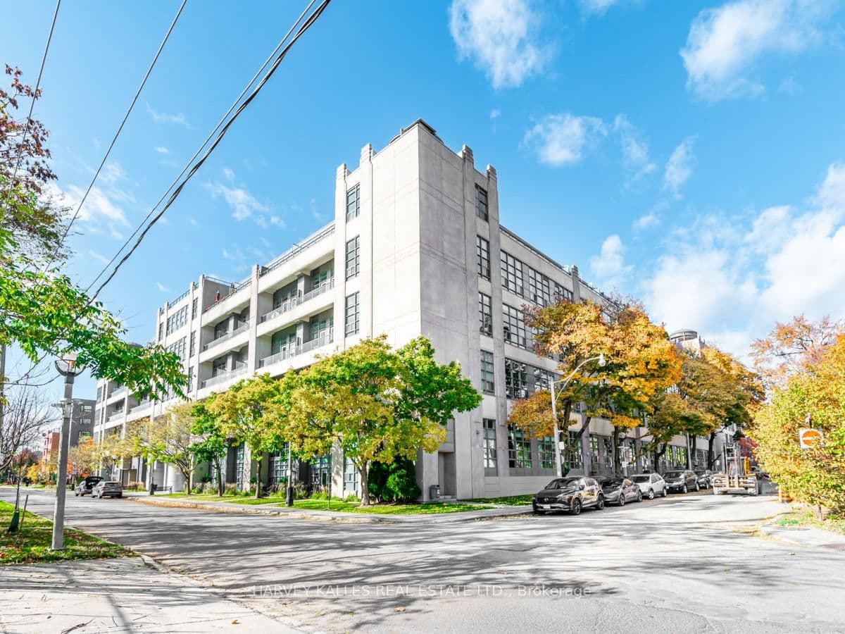 377 Madison Avenue, Unit 314