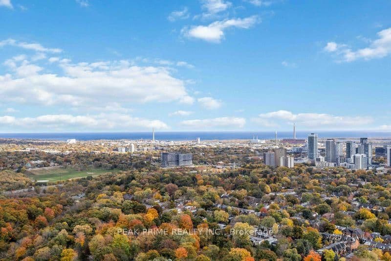 585 Bloor Street E, Unit 4218