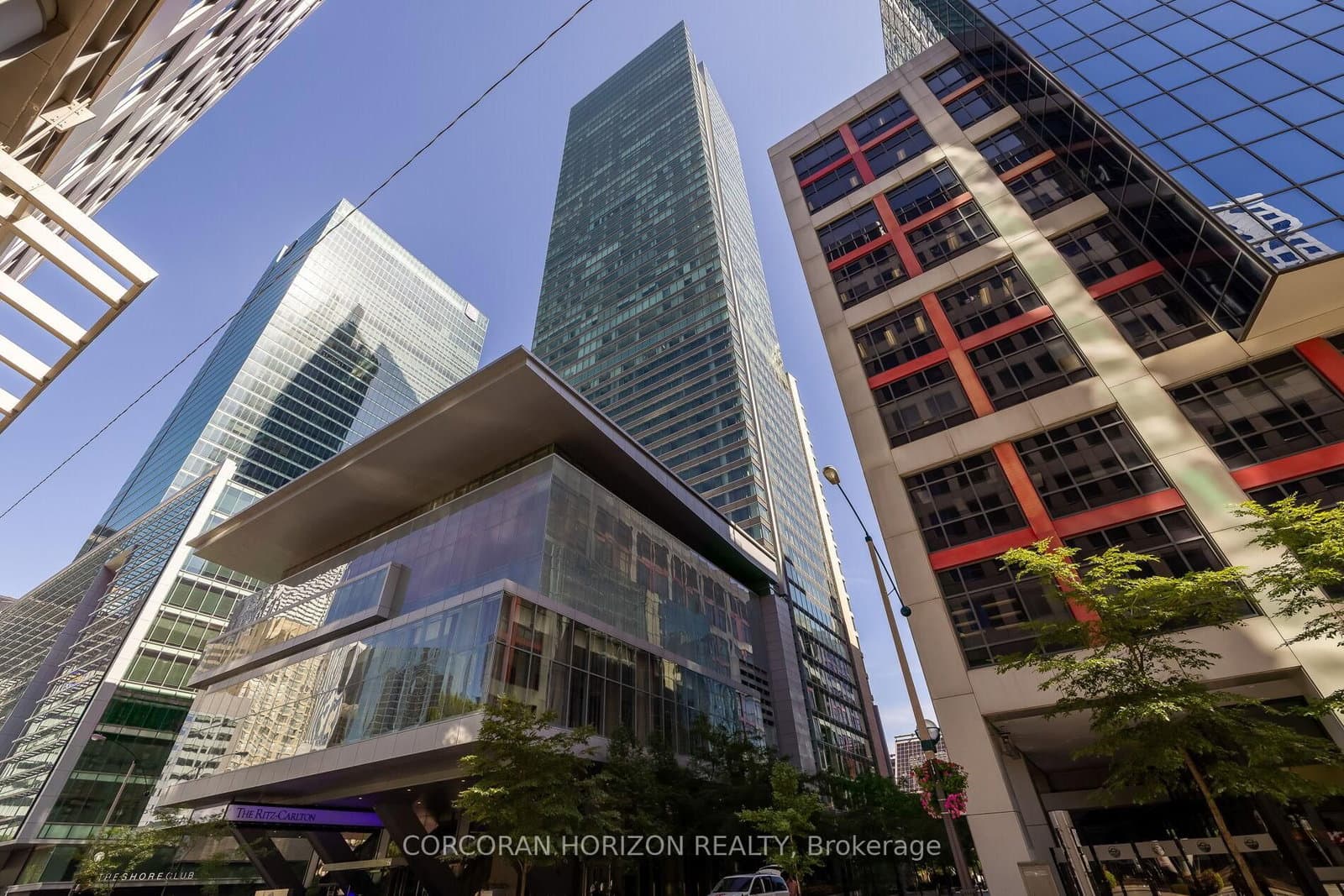 #2403 - 183 Wellington Street W