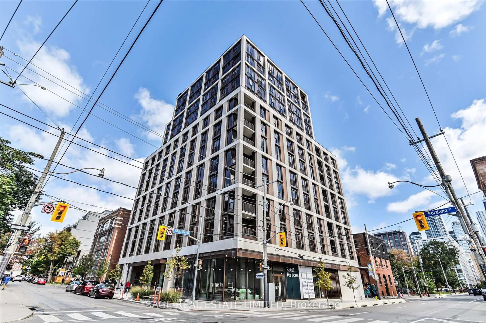 #1007 - 123 Portland Street