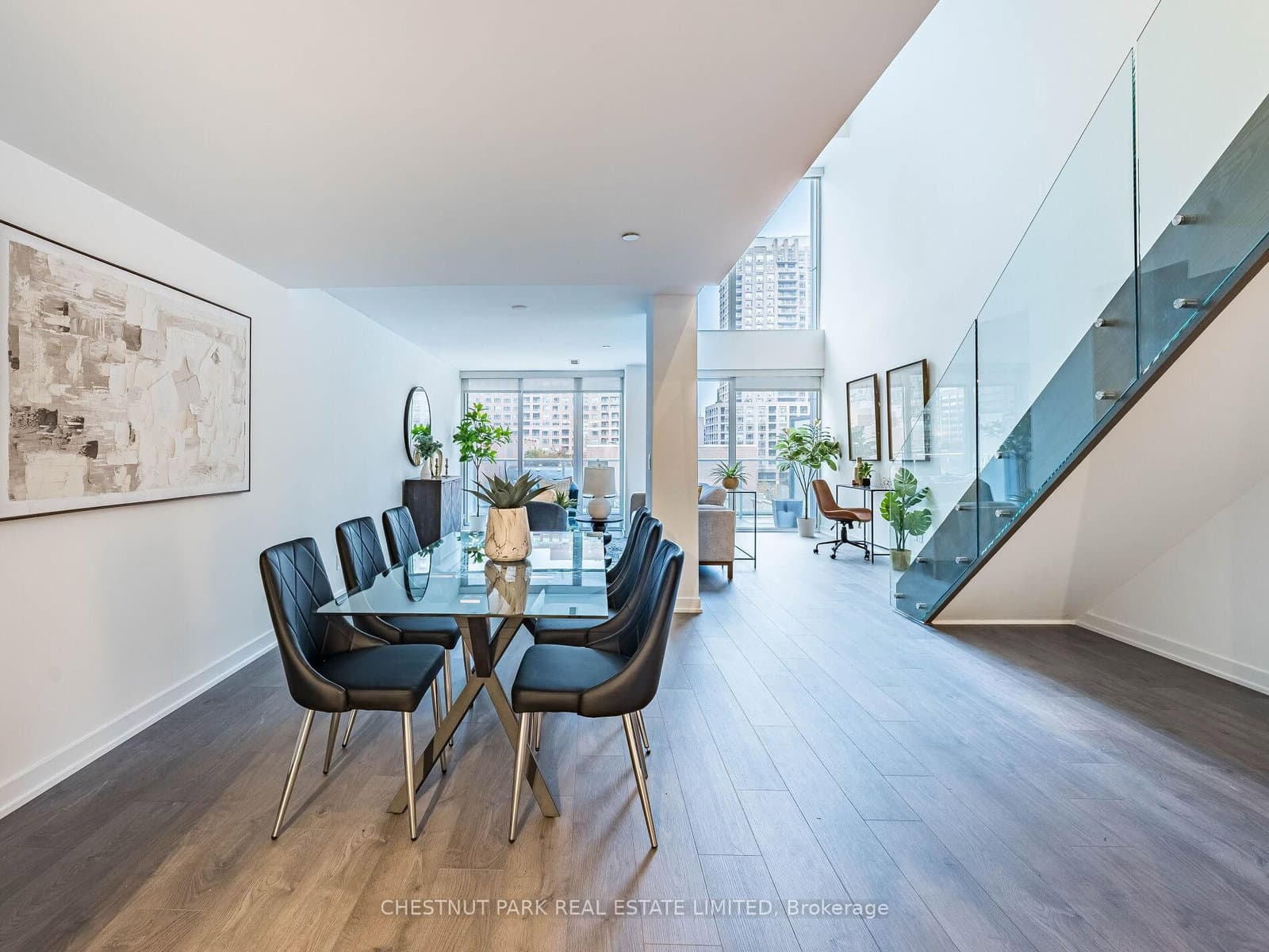 #408 - 18 Maitland Terrace