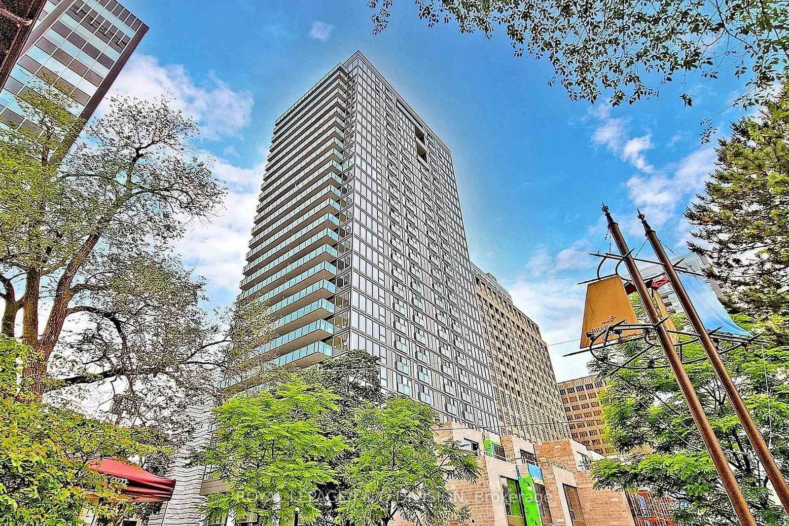 #311 - 99 Foxbar Road