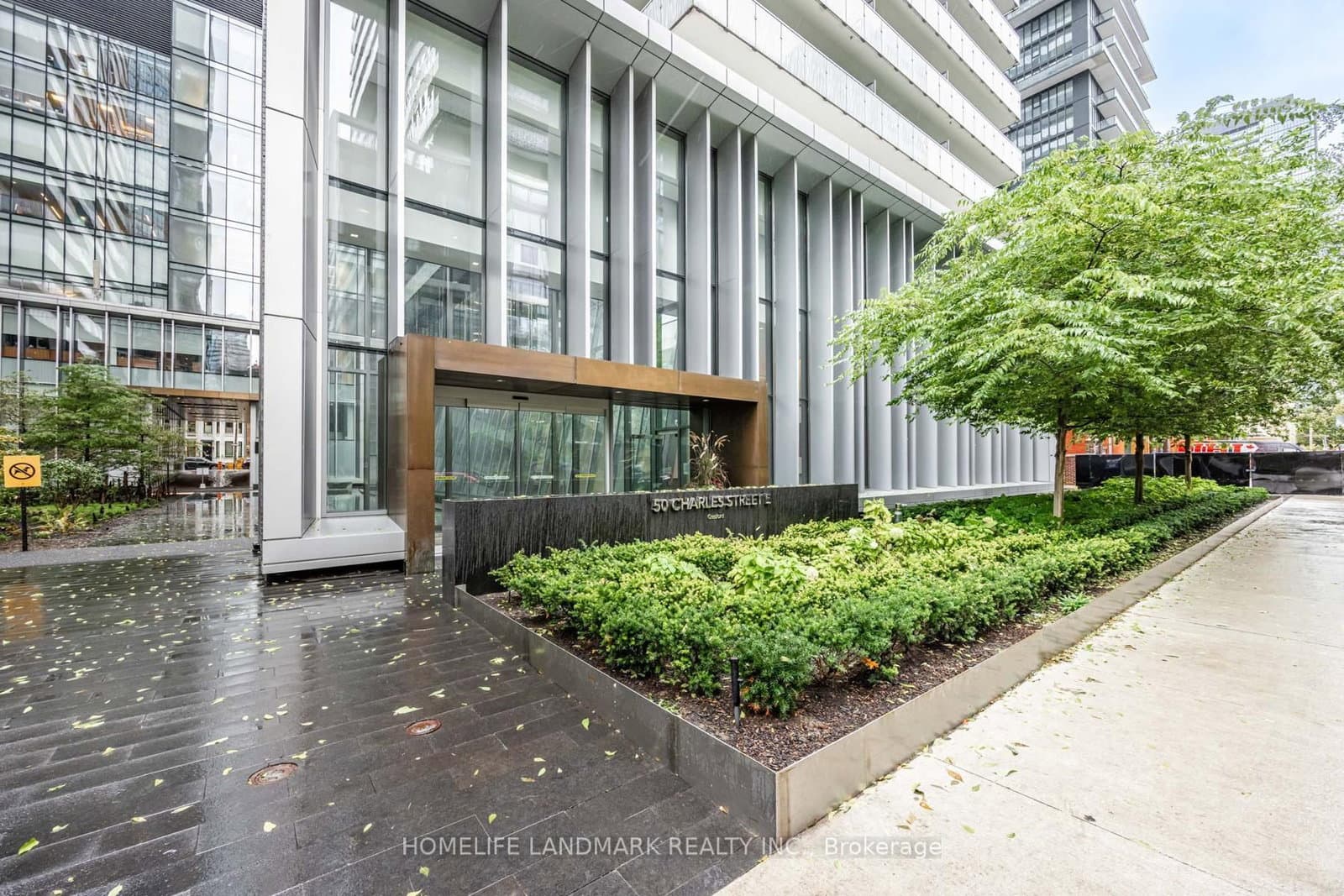 #2305 - 50 Charles Street E