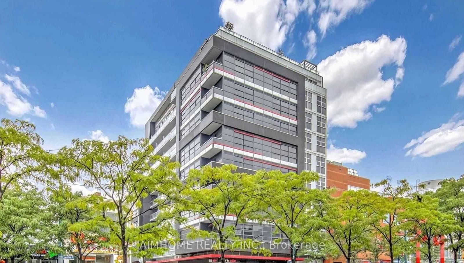 10 Willison Square, Unit 706