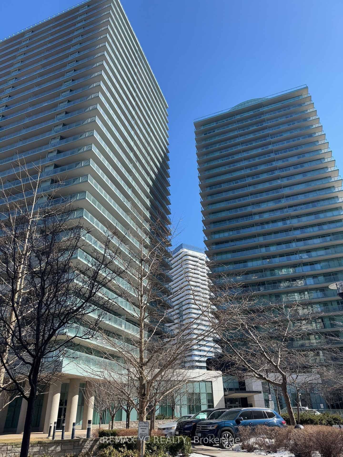 #2410 - 5500 Yonge Street