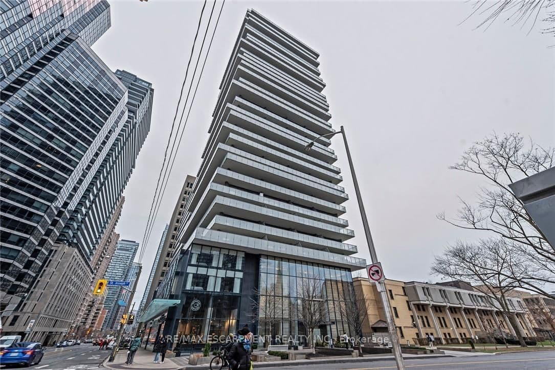 #206 - 57 St Joseph Street