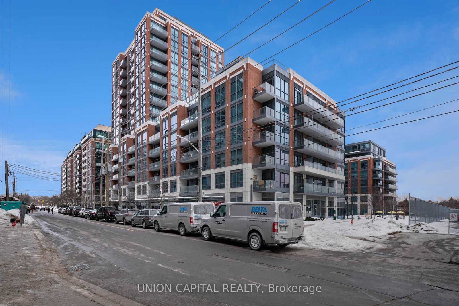 #222 - 31 Tippett Road