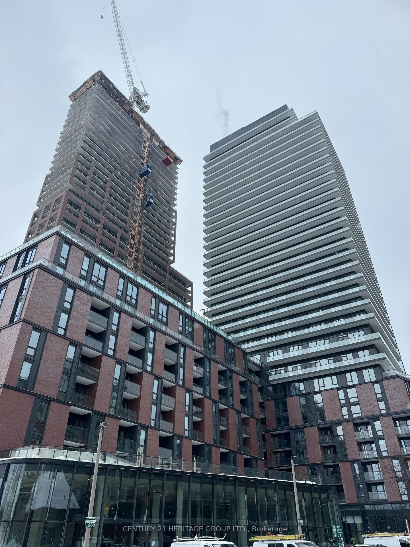 35 Parliament Street, Unit 821