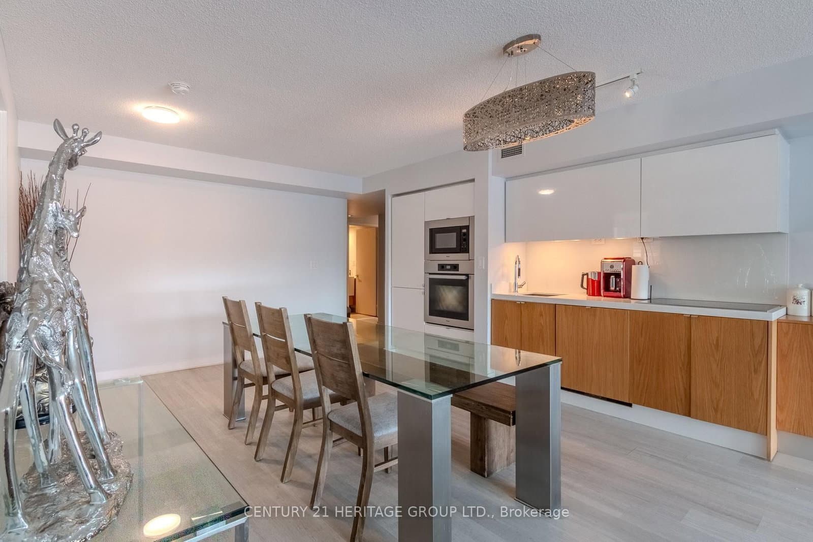 #303 - 151 Dan Leckie Way