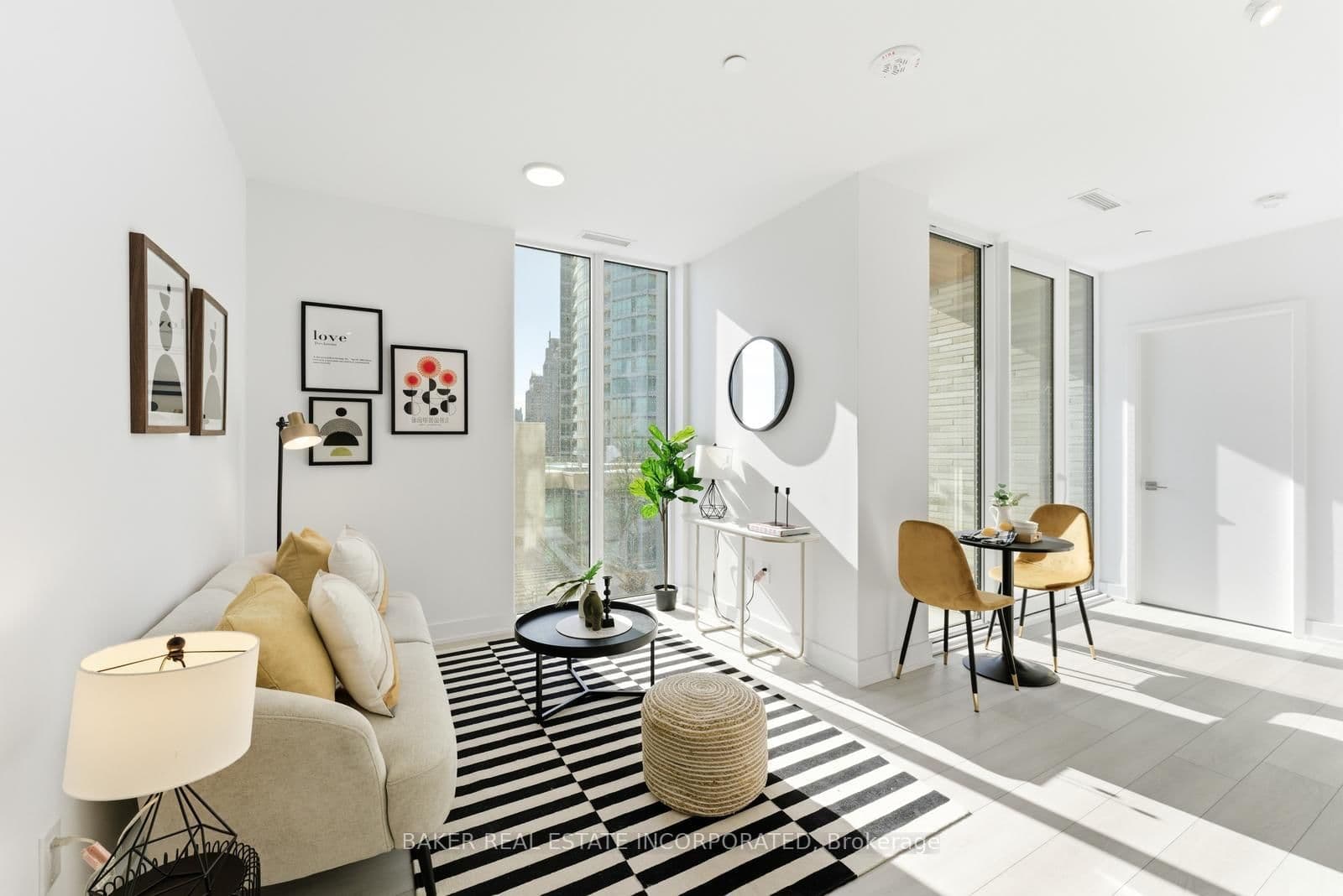 #513 - 36 Olive Avenue