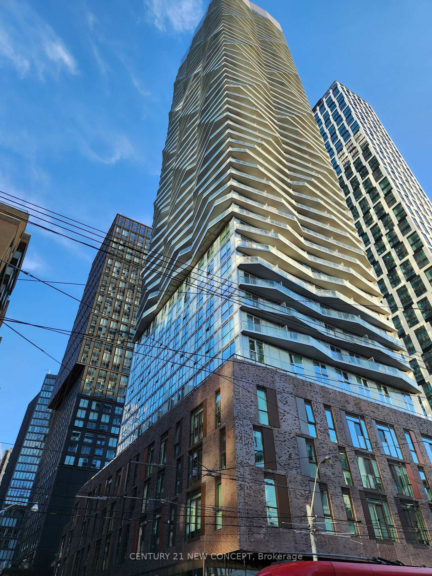 #2806 - 100 Dalhousie Street