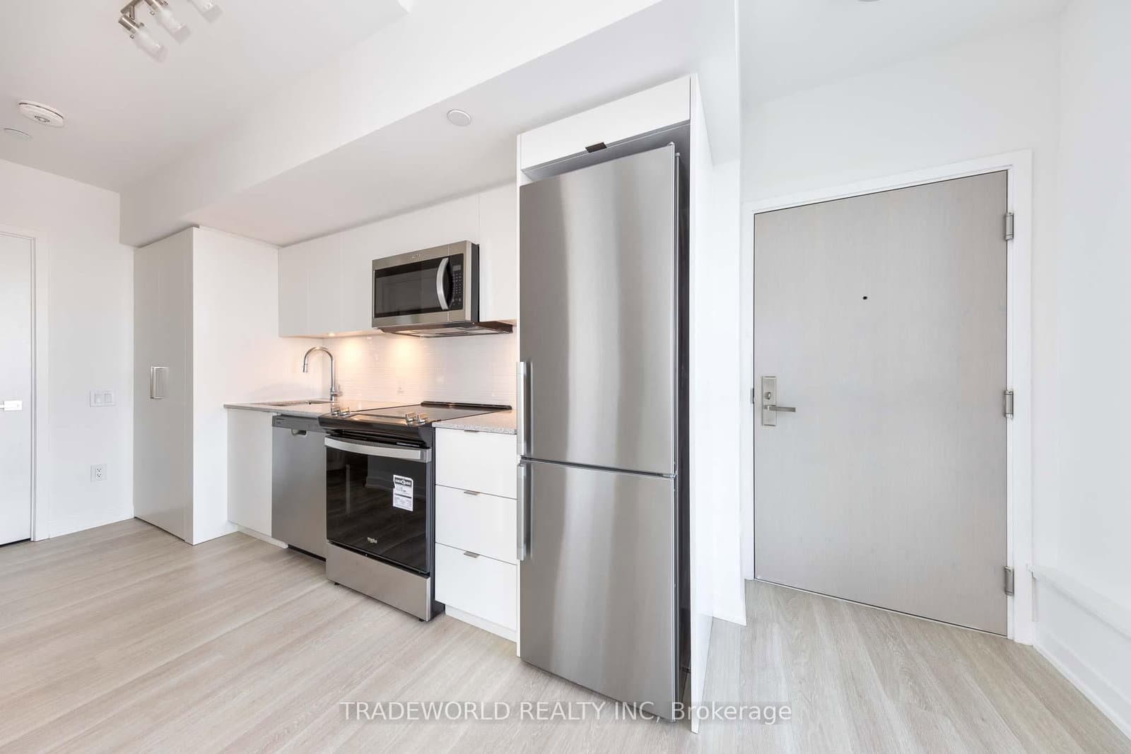 500 Wilson Avenue, Unit 1209