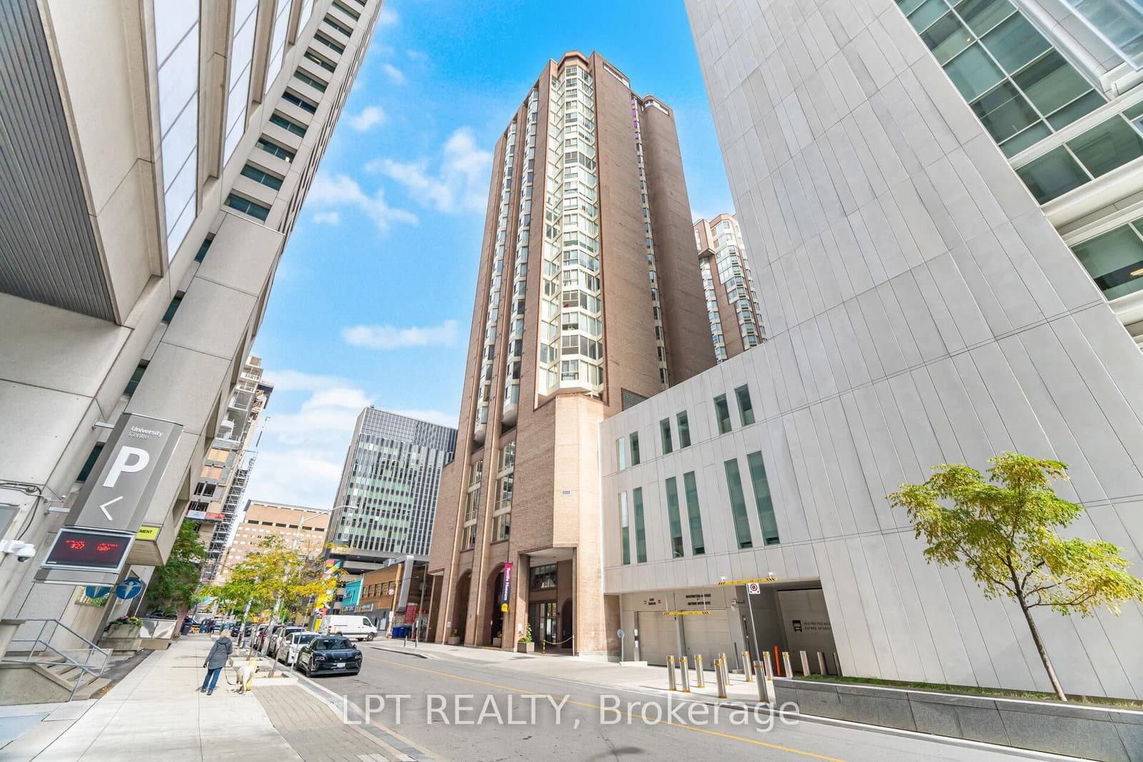 #2007 - 55 Centre Avenue