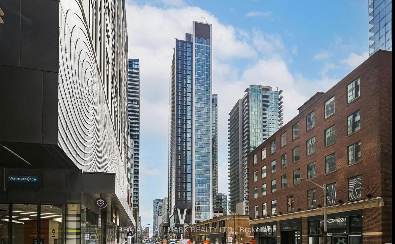 357 King Street W, Unit 1908
