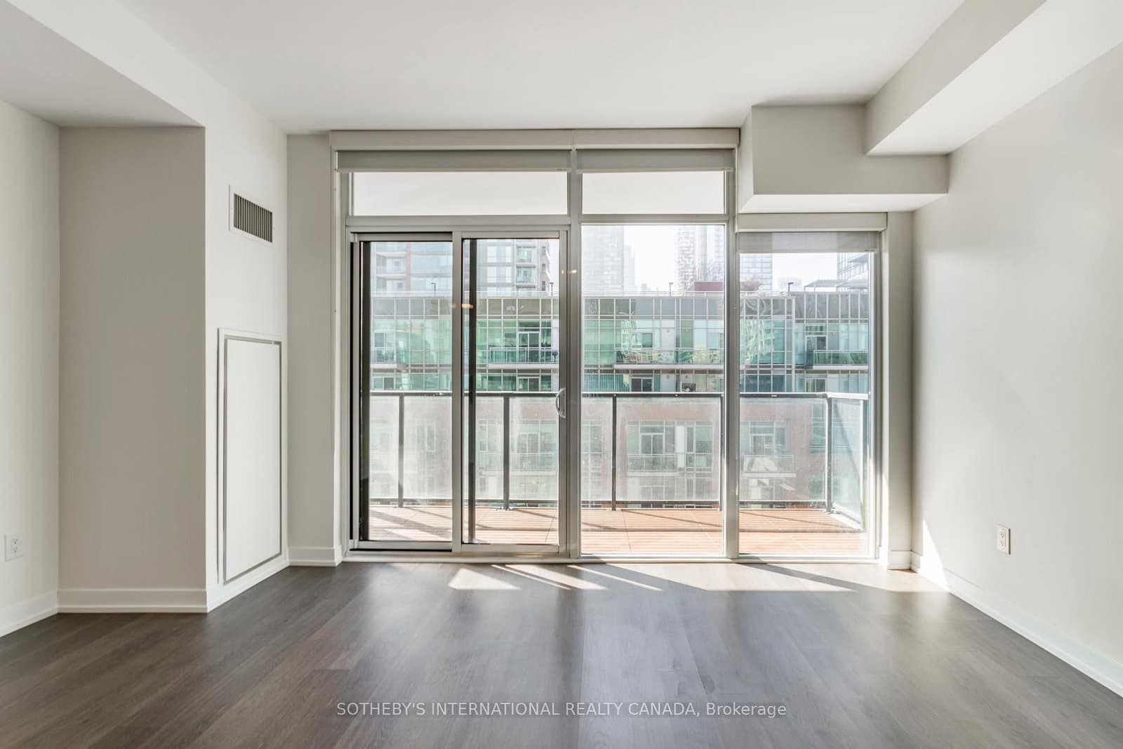 #713 - 105 George Street