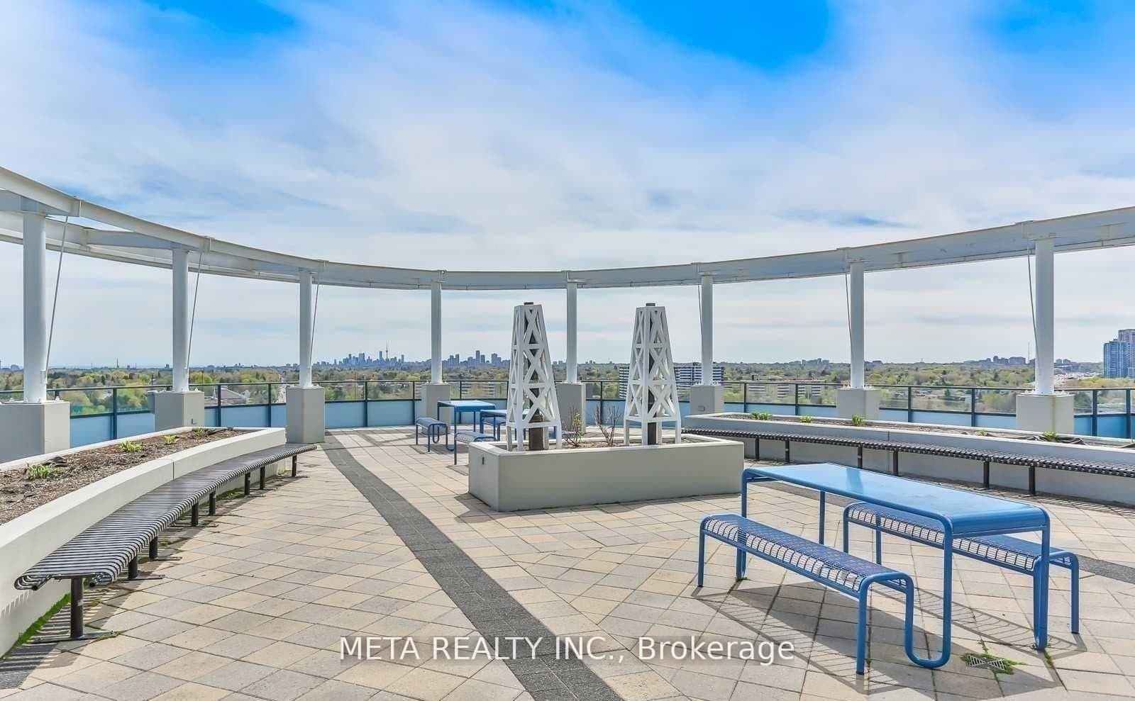 #406 - 2885 Bayview Avenue