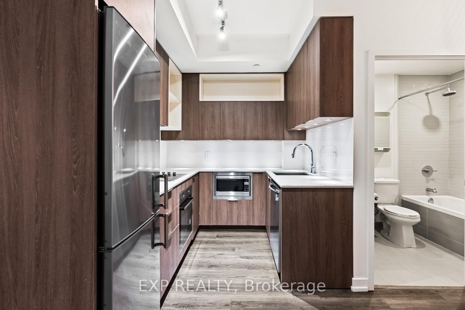 #314 - 200 Sackville Street
