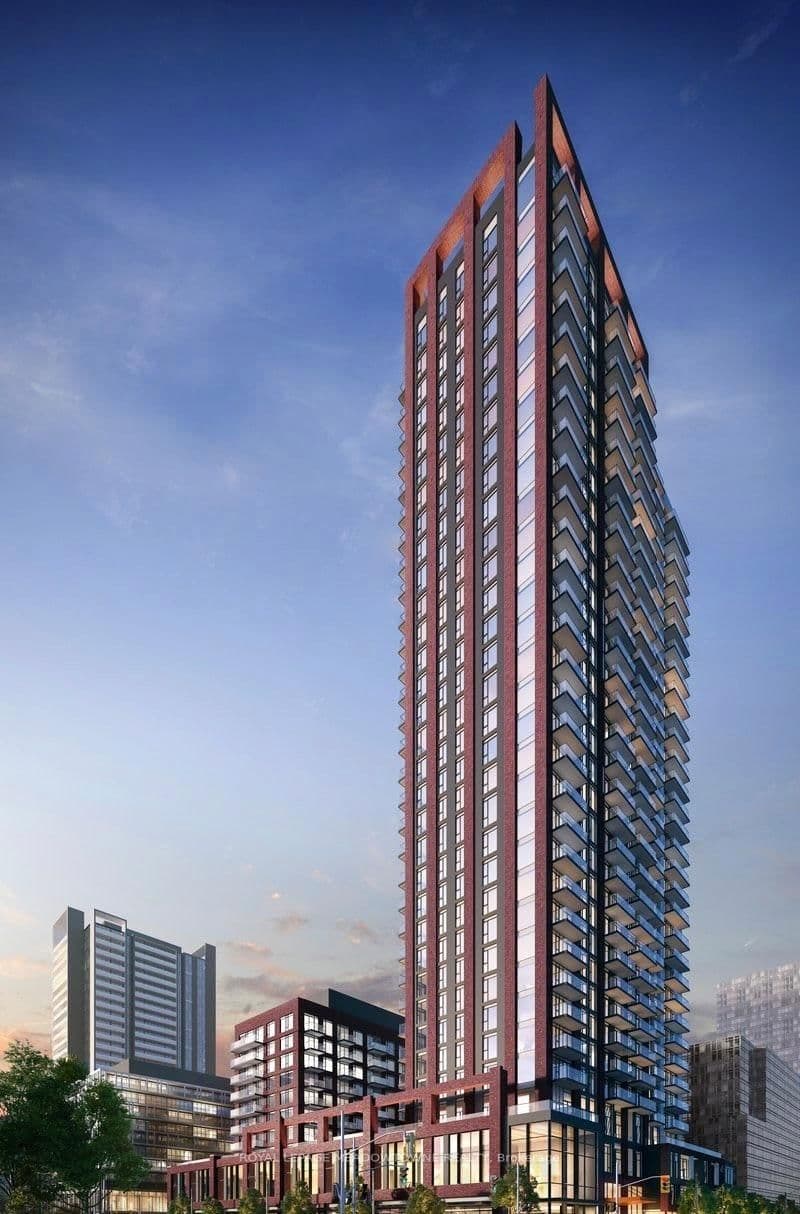 #1102 - 130 River Street
