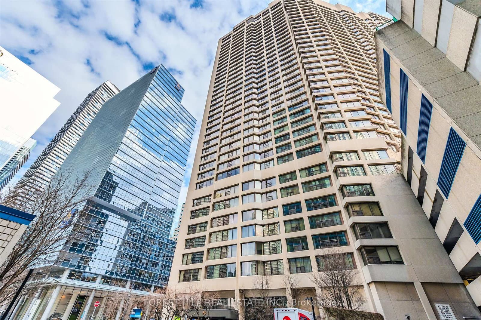 #2313 - 55 Harbour Square