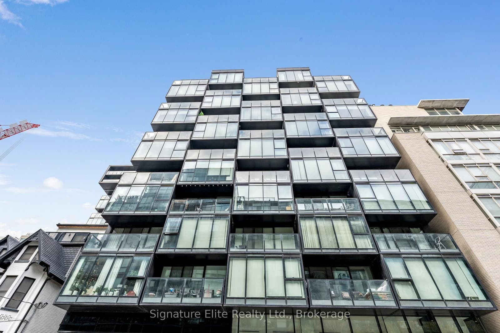 #209 - 38 Stewart Street