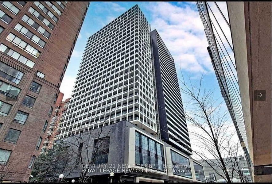 20 Edward Street, Unit 820