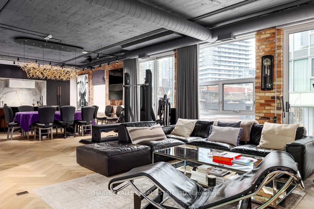 113 Dupont Street, Unit 201