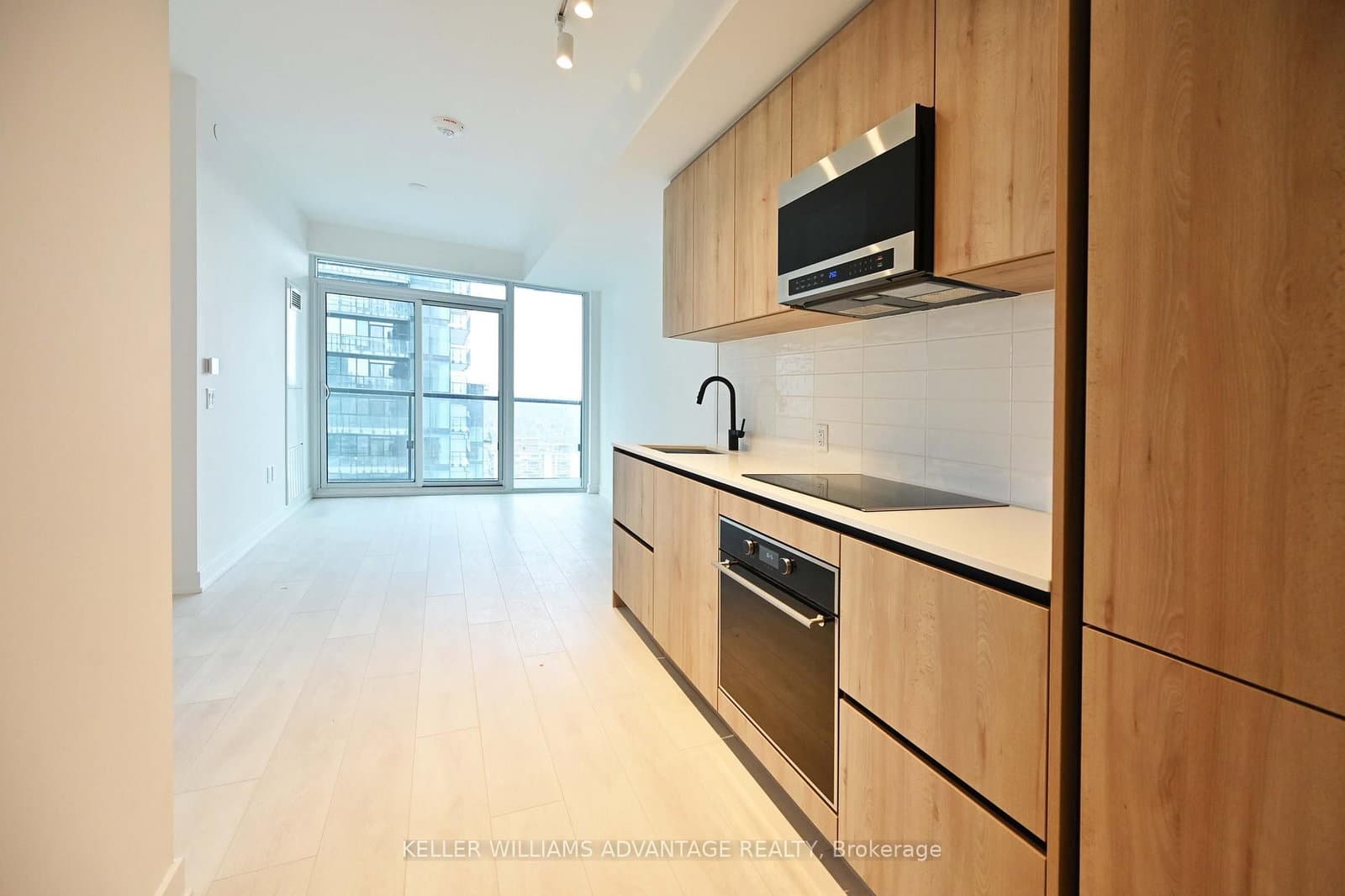 #3004 - 117 Broadway Avenue