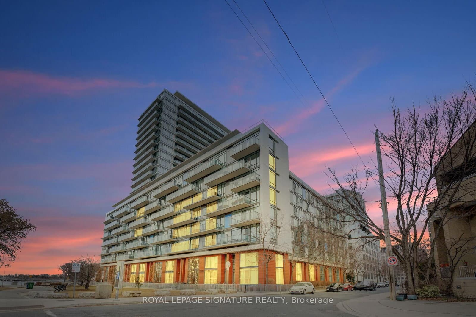 #602 - 90 Stadium Road