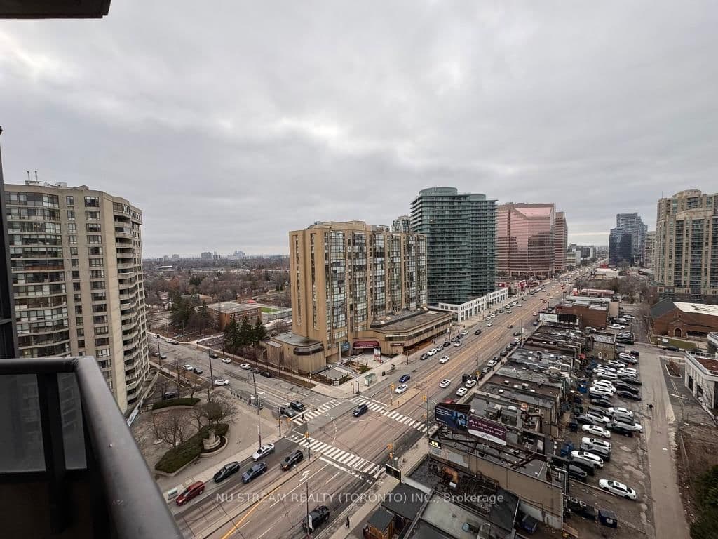 #1519 - 500 Doris Avenue