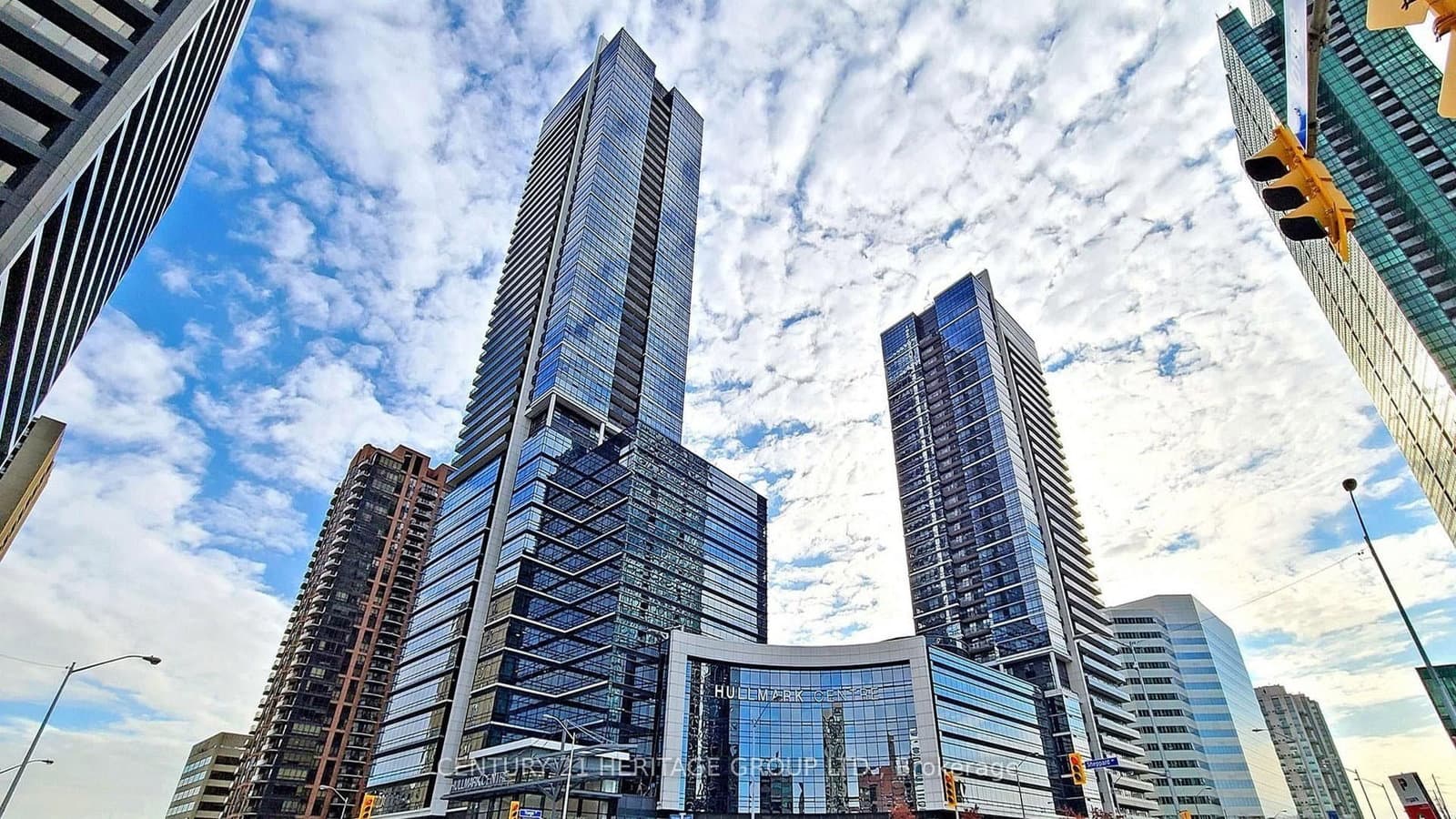 #2511 - 2 Anndale Drive
