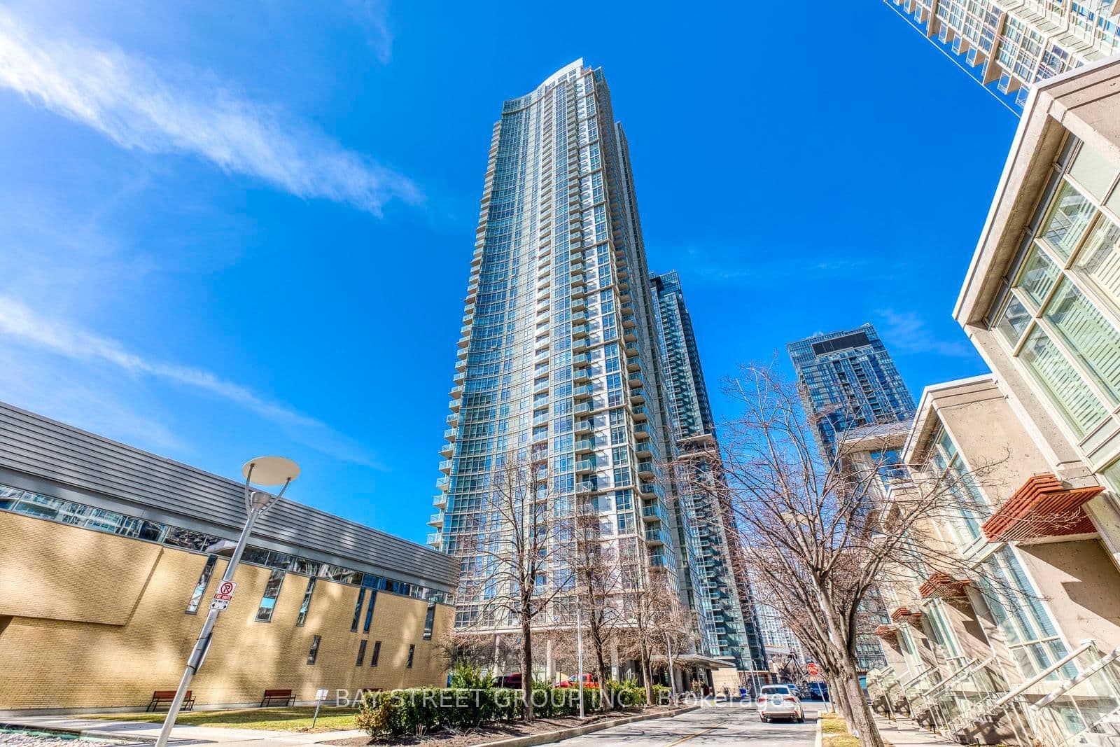 #3912 - 35 Mariner Terrace