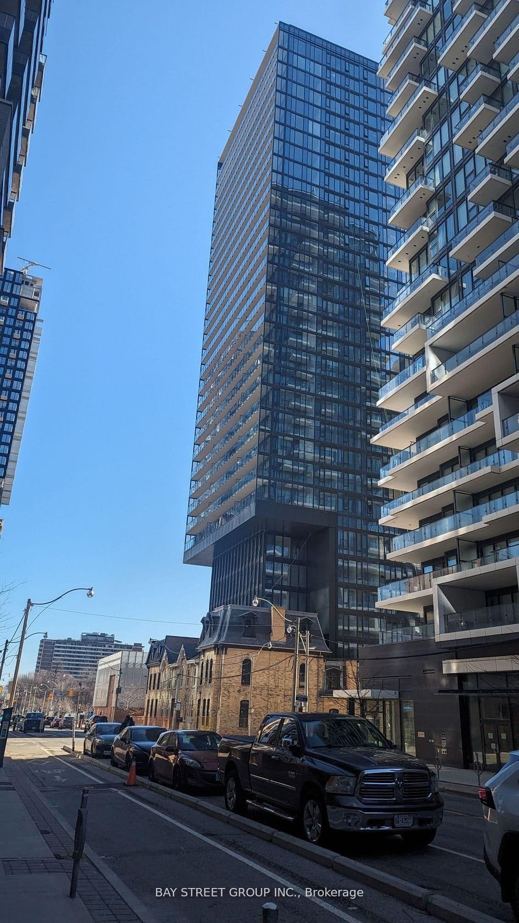 47 Mutual Street, Unit 1803