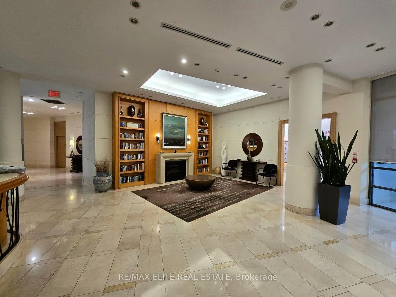 #220 - 509 Beecroft Road