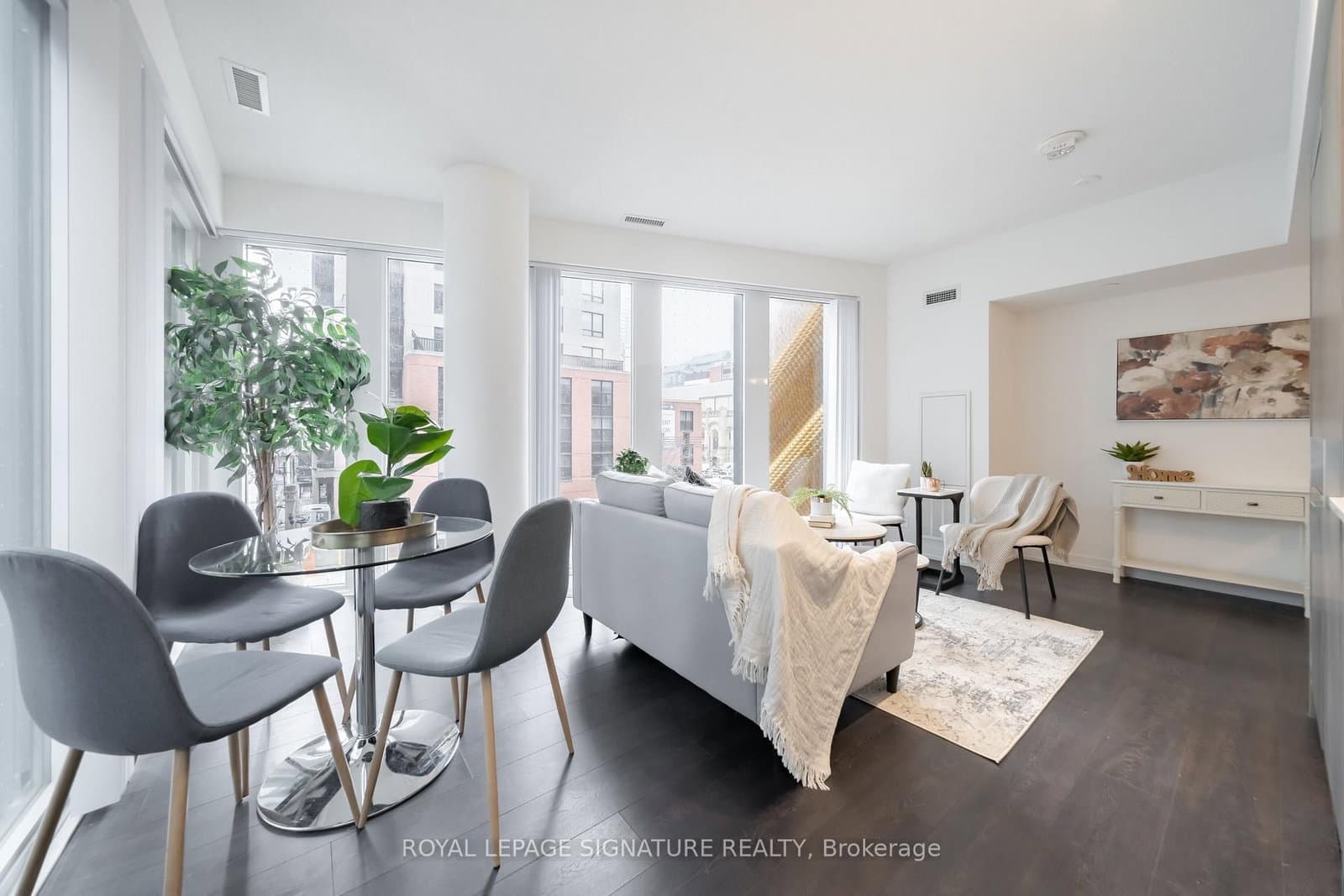 60 Shuter Street, Unit 203