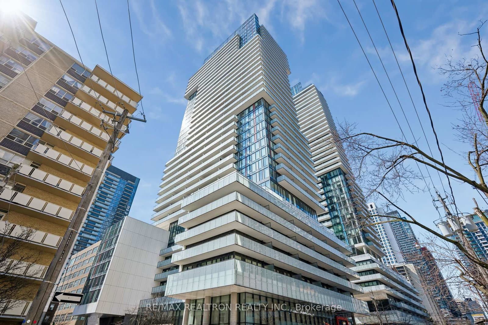#1212 - 185 Roehampton Avenue