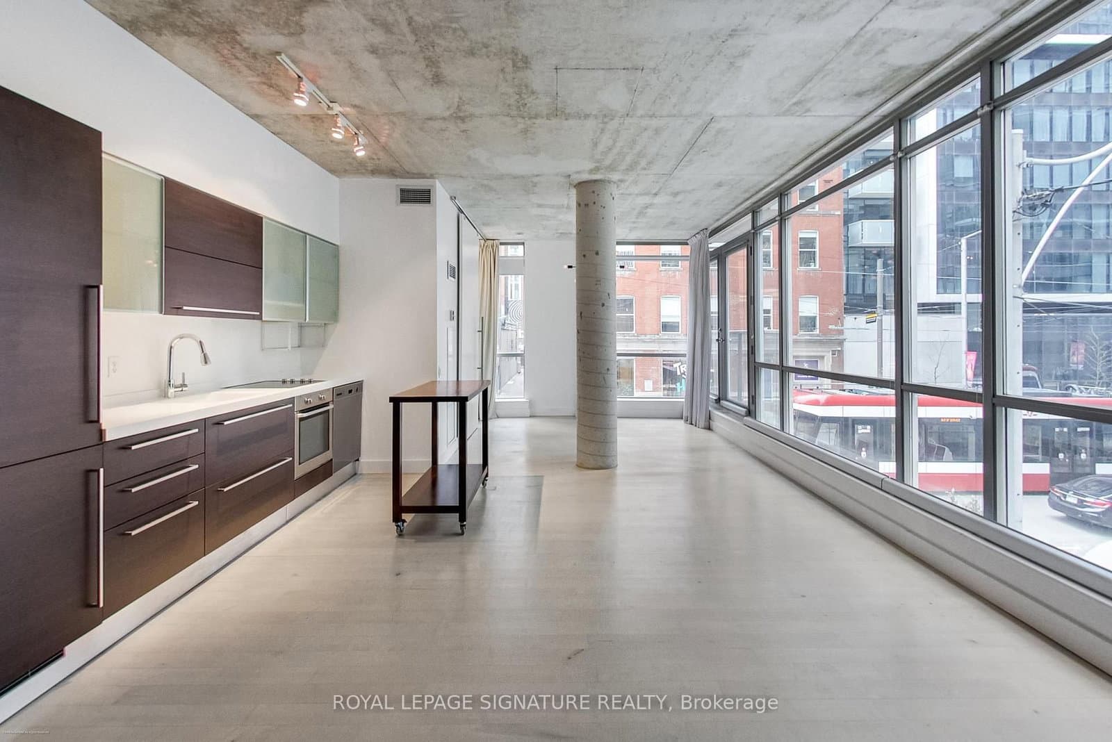 #204 - 36 Charlotte Street