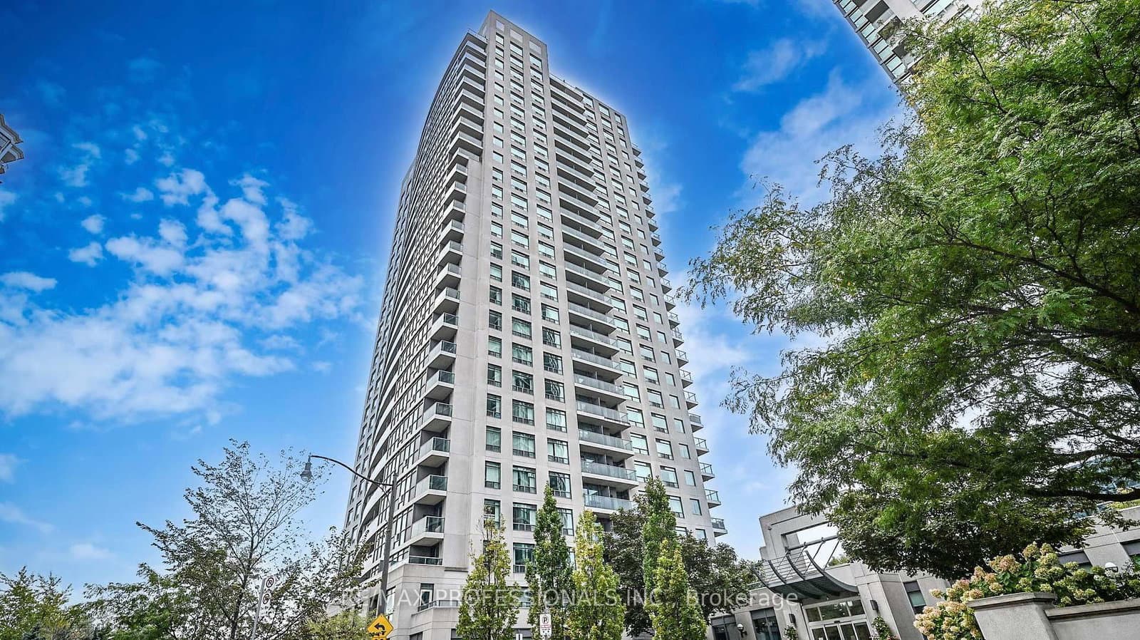 #2705 - 30 Harrison Garden Boulevard