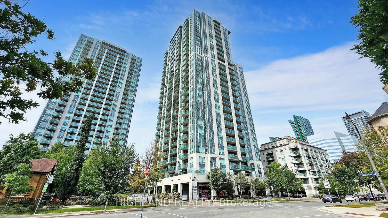 #1002 - 18 Harrison Garden Boulevard
