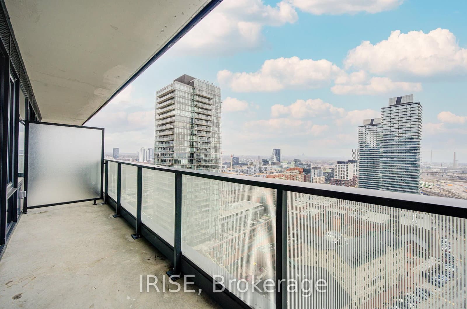 35 Parliament Street, Unit 2112
