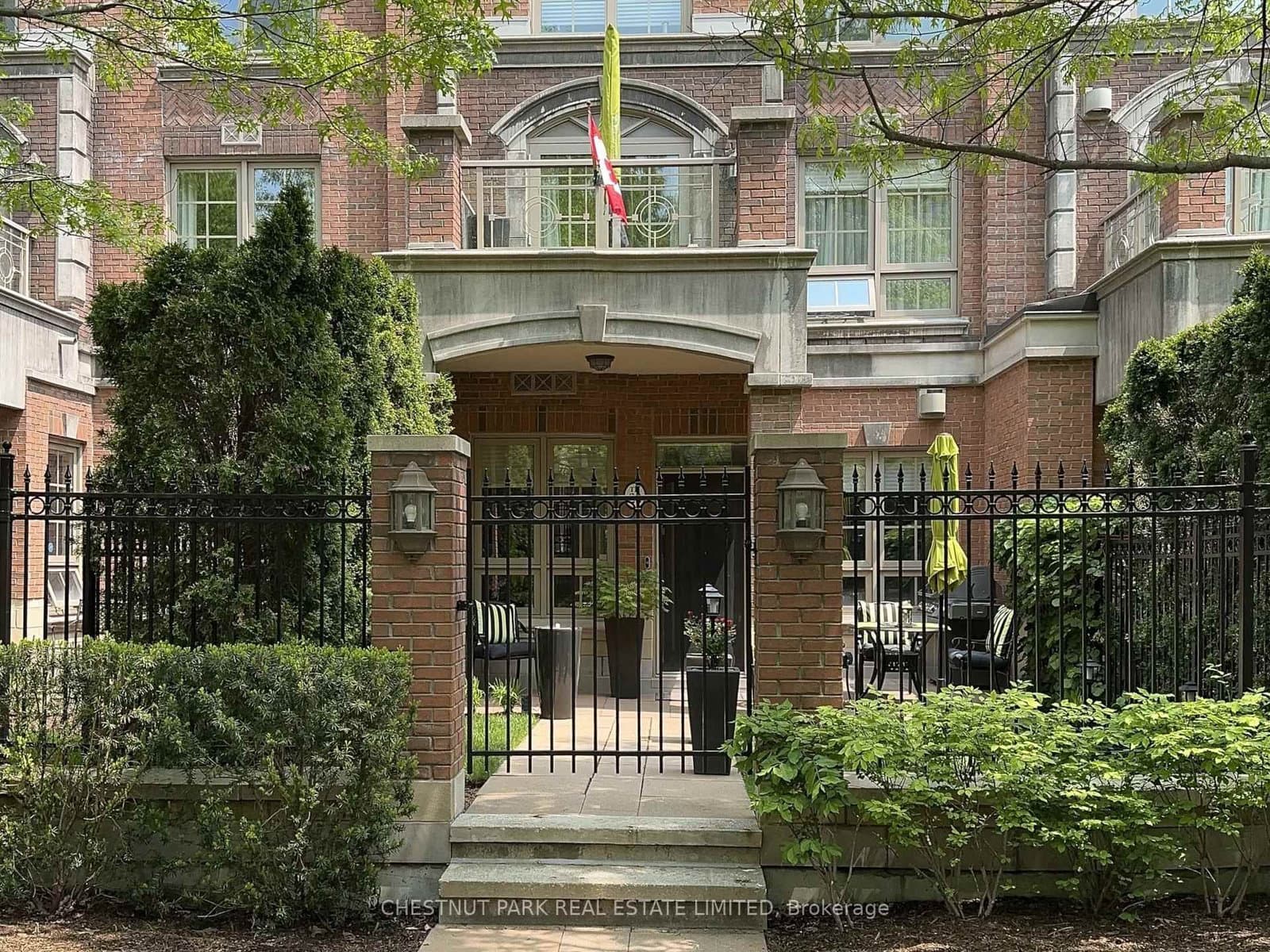 #TH20 - 21 Burkebrook Place