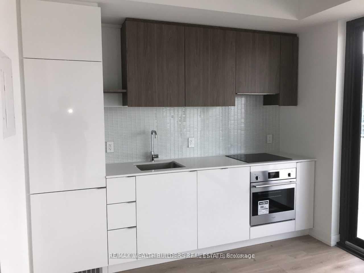 161 Roehampton Avenue, Unit 1204